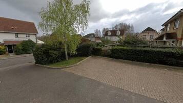 House | Property grounds