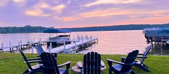 Shanahan Shores | Delavan Lakefront Cottage