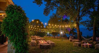 Villa Luna surrounded by greenery with swimming pool