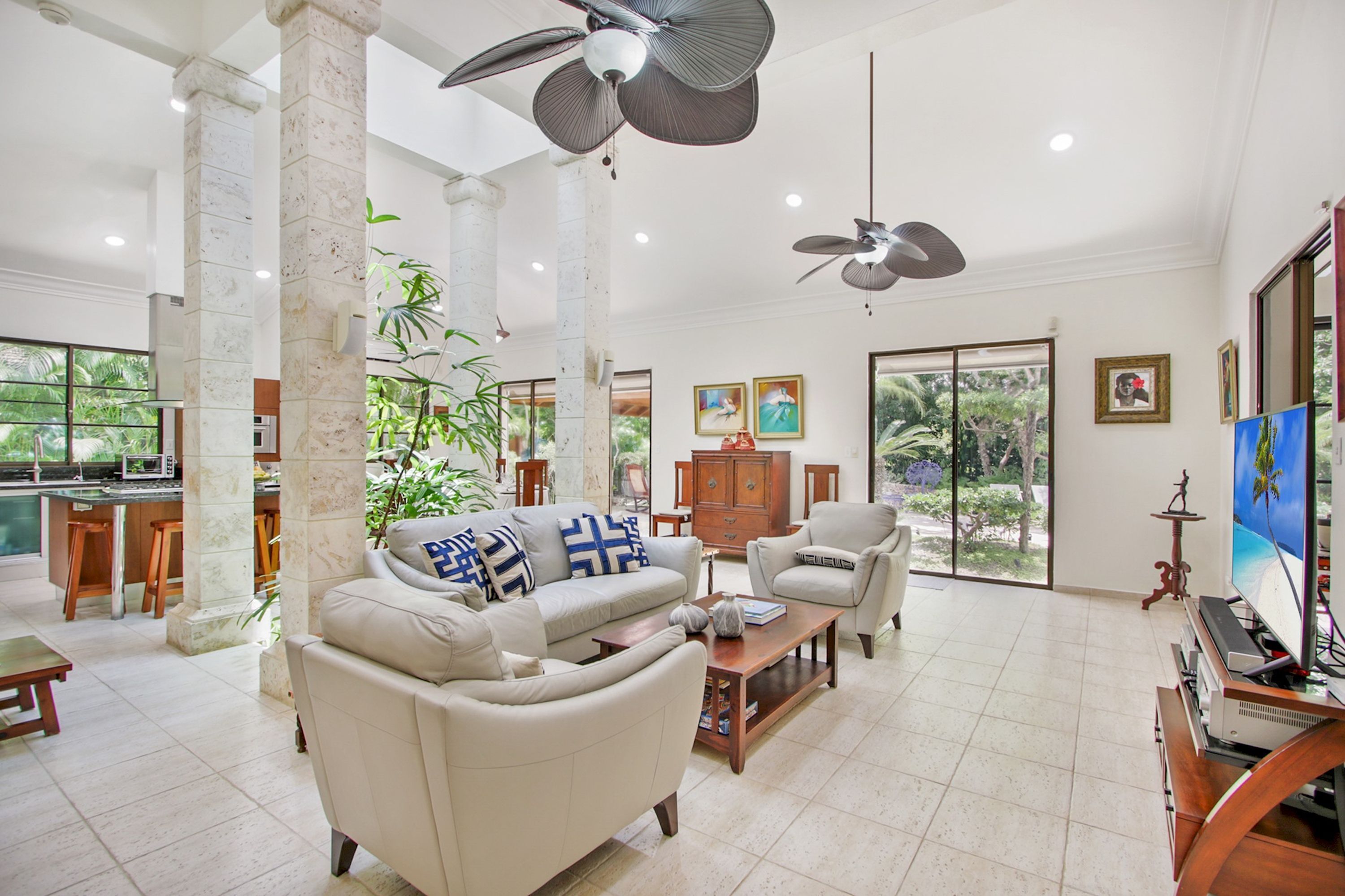 Photo - Beautiful Villa Tortuga at Puntacana Resort Club Pool Garden Golf Cart Maid