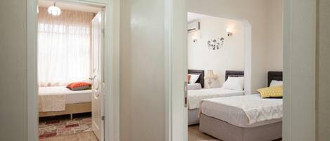 3 bedrooms, iron/ironing board, WiFi, bed sheets