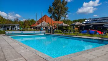 Chalet | Kolam renang | Kolam renang outdoor