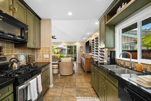 Fridge, microwave, oven, stovetop - 3BR Poipu Kai home 5 min walk to beach and pool summer deals (KOLOA)