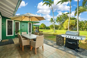 Outdoor dining - 3BR Poipu Kai home 5 min walk to beach and pool summer deals (KOLOA)