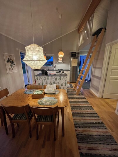 2-bedroom house 100 meter from lake västra silen.  