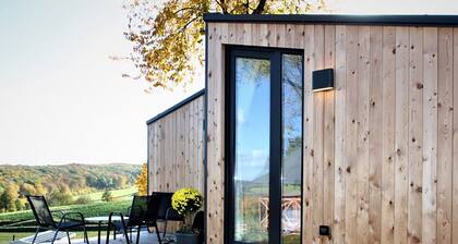 Comfy Chalet With Cooking Island in Limburg