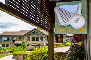 Property grounds - Changes in Latitude - Private Club Access (Yancey County)