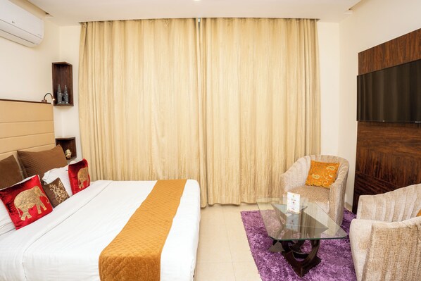 Luxury Room - Parim Park Resort And Suites (Udaipur)