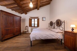 2 Schlafzimmer, Bügeleisen/Bügelbrett, Reisekinderbett, WLAN