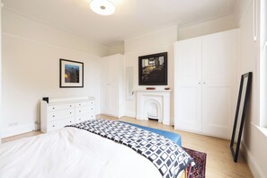 1 quarto, ferros/tábuas de passar roupa, Wi-Fi de cortesia