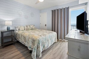 2 bedrooms, WiFi - RainTree Villas 2F (2-Bedroom Condo) with Pool by RedAwning (North Myrtle Beach)