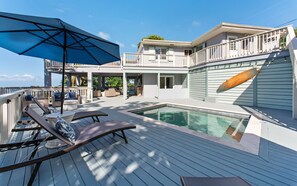 Piscine extérieure, piscine chauffée