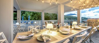 The Villa Michelle • Luxury • Heated Pool • Generator