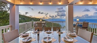 The Villa Michelle•Luxury•Heated Salt Pool•AC•Outdoor Entertainment Areas