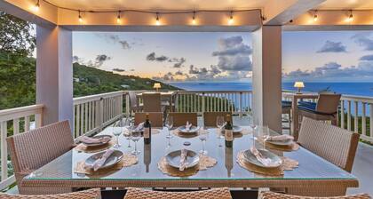 The Villa Michelle•Luxury•Heated Salt Pool•AC•Outdoor Entertainment Areas