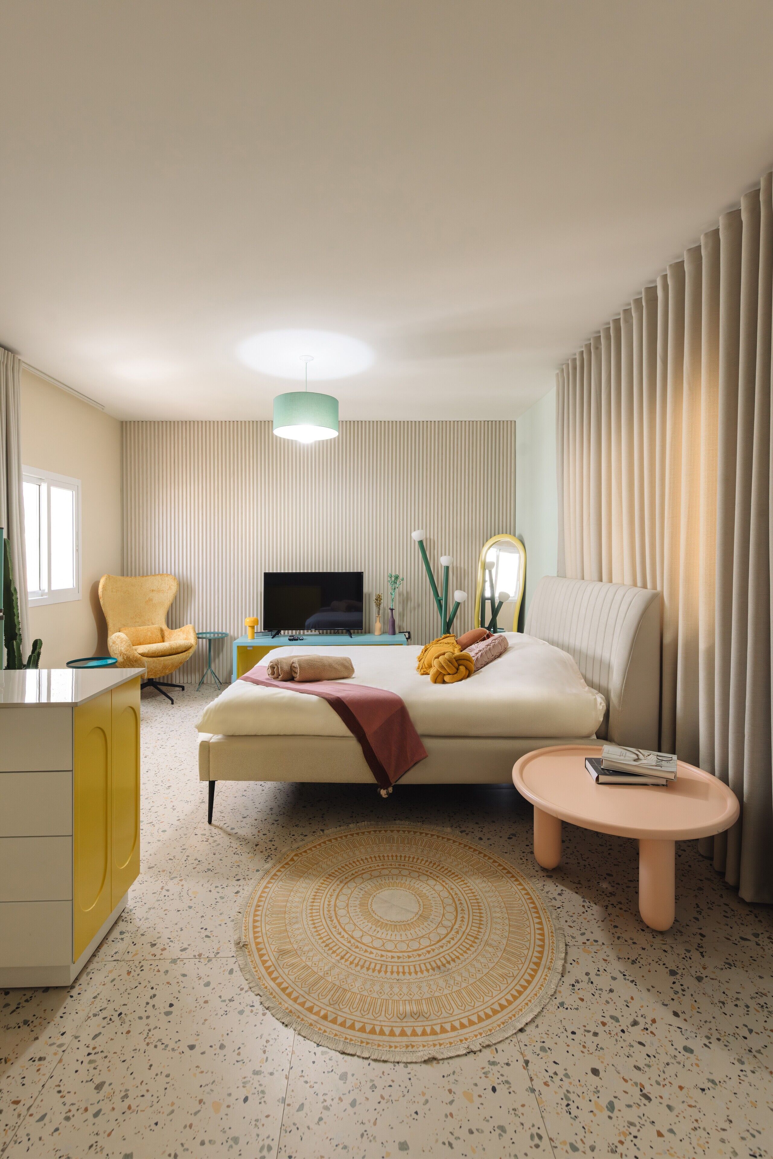 1 chambre, fer et planche à repasser, Wi-Fi gratuit, draps fournis