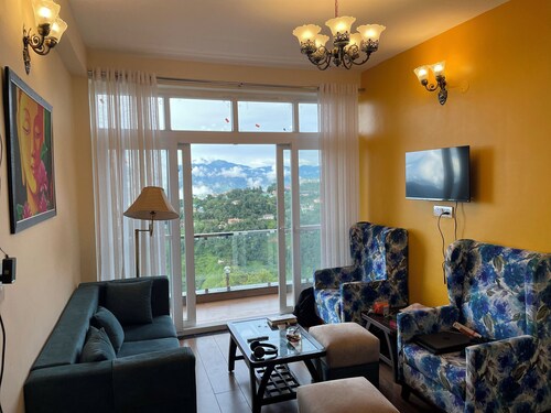 ROVERS SUITES - 2 BHK Entire Luxury Apartment