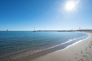 Beach - Cozy Apart. In Fuengirola with Beach Views (Fuengirola)
