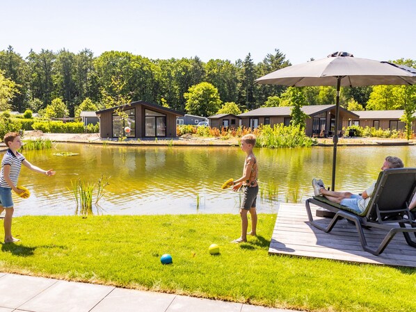 Property grounds - Chalet in Brabant With Spacious Garden (Veldhoven)