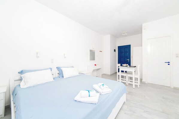 1 bedroom, free WiFi, bed sheets