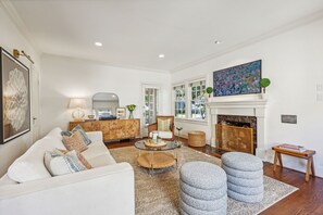 Living area - Charming Tudor in East Dallas Neighborhood (Dallas)