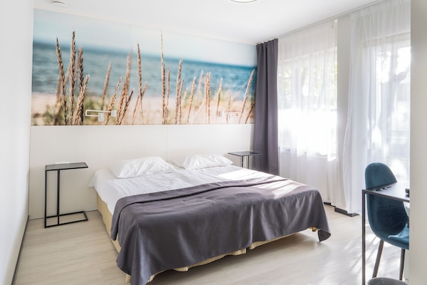 Standard Double Room, Park View