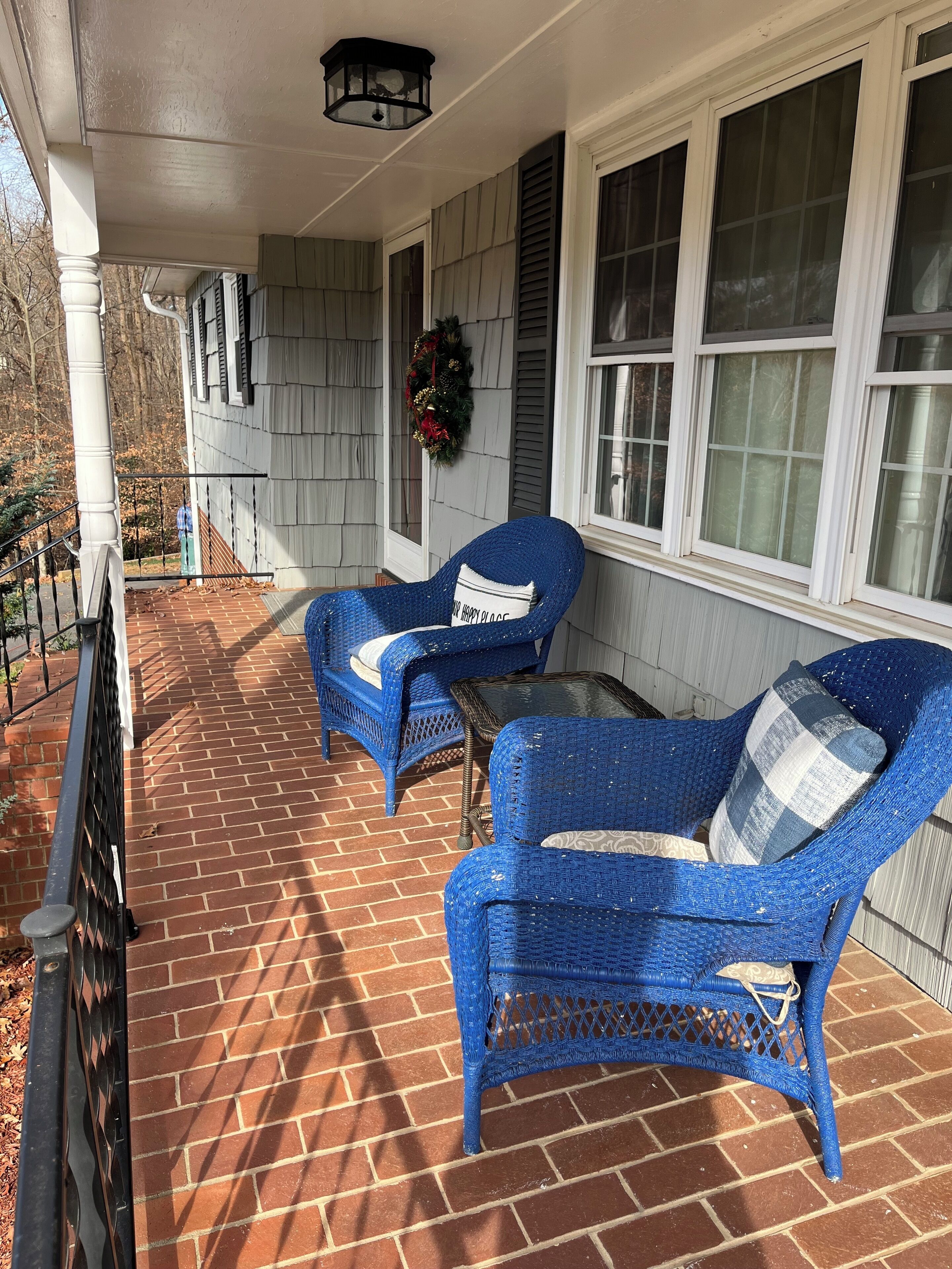 Terrific 3-bedroom house in Elkin, close to town and trails, quiet