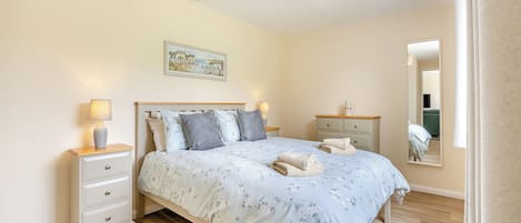 2 bedrooms, free WiFi, bed sheets