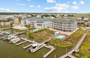 Exterior - Stylish 2-bedroom waterfront condo in beautiful Carolina Beach (Carolina Beach)