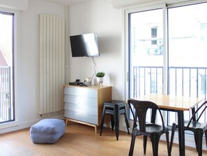Interior - Charming 23 m² studio with balcony - Sacré Coeur (Paris)