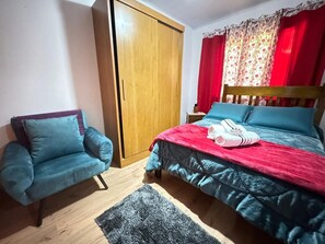 3 bedrooms, iron/ironing board, WiFi, bed sheets - Casa Conforto 8 Minutos do Centrinho Turístico (Lot Atalaia Campos do Jordão)