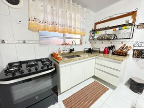 Private kitchen - Casa Conforto 8 Minutos do Centrinho Turístico (Lot Atalaia Campos do Jordão)