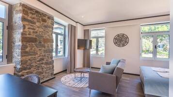 Familjestudio - 1 dubbelsäng med bäddsoffa - icke-rökare - pentry | Allergitestade sängkläder, gratis wi-fi och sängkläder