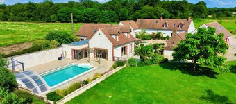 Villa des Rois (45) 45 pers-piscine-1h30 Paris