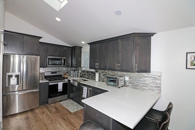 Redlands Oasis Sunset Vista