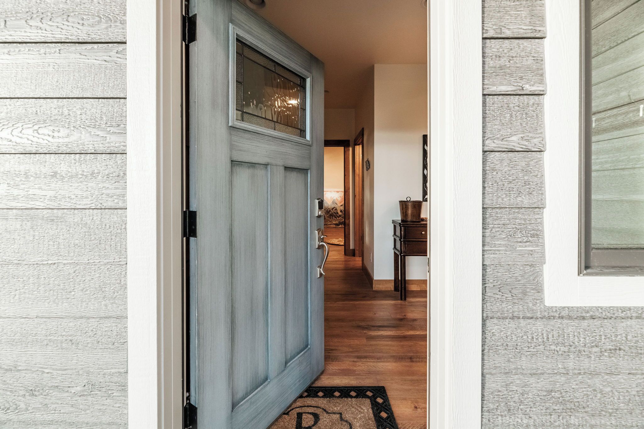 المنشأة من الداخل