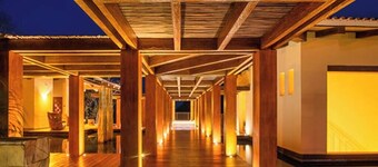 Curamoria Collection Celeste Huatulco