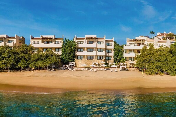 Accommodatie ligt op het strand