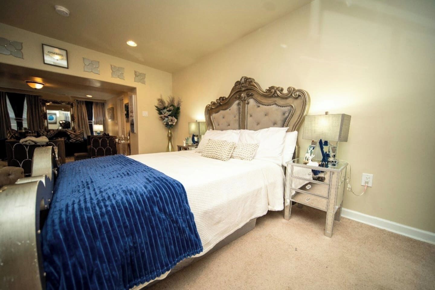 389E) Beautiful 1BR Home!