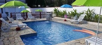 POUSADA TANI COM PISCINA em MARESIAS