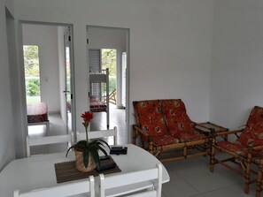 Basic Apartment | Interior - POUSADA TANI COM PISCINA em MARESIAS (São Sebastião)