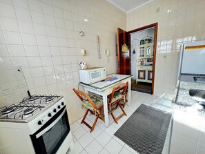 Private kitchen - Apartamento 15 min do Centrinho Aconchegante e Econômico (Vila Albertina Campos do Jordão)