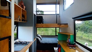 Studio Suite có tầm nhìn toàn cảnh, quang cảnh núi | Khu phòng khách