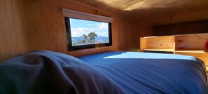 Down duvets, individually decorated, individually furnished, desk - RUMI AZULADA (La Calera)