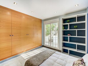 Villa | 4 Schlafzimmer, individuell eingerichtet, Bettwäsche