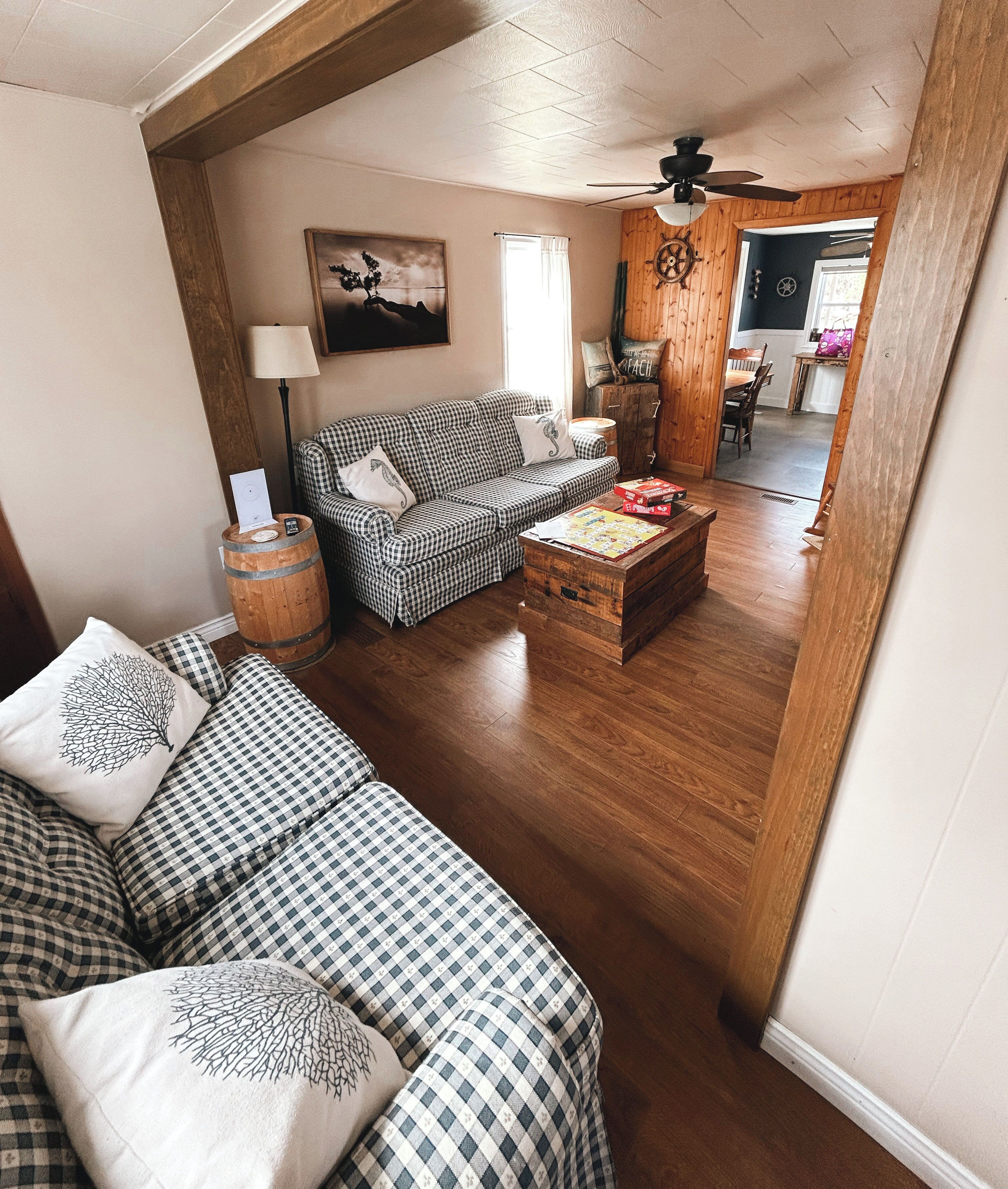 Panoramic Cottage | Living area | TV