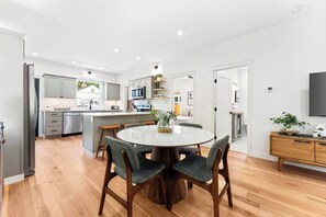 Dining - * The Bungalow at Hyde Park * (Boise)