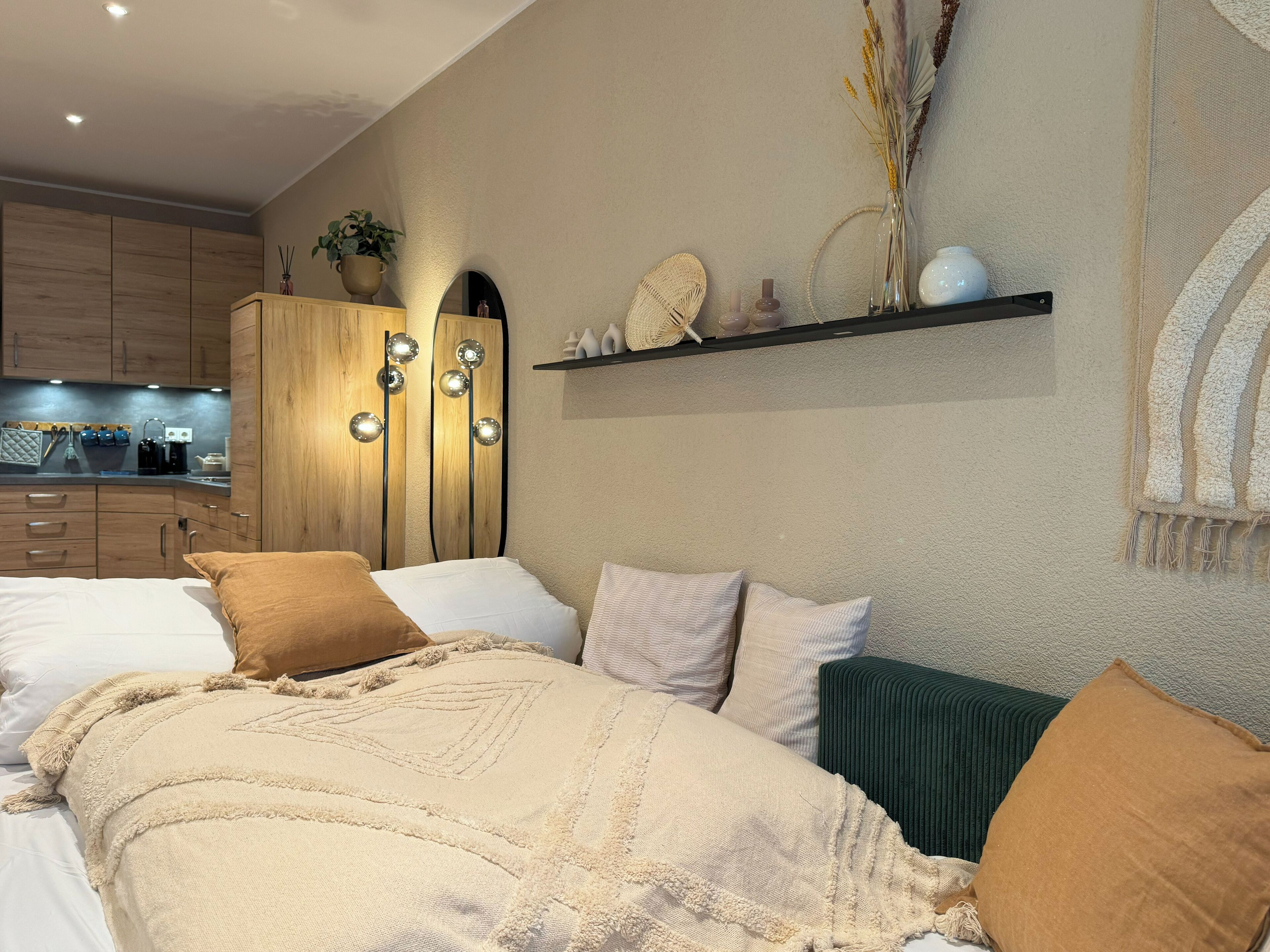 2 Schlafzimmer, Schreibtisch, Bügeleisen/Bügelbrett, kostenloses WLAN