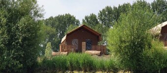 Ijsselmeer Glamping Stay for 5