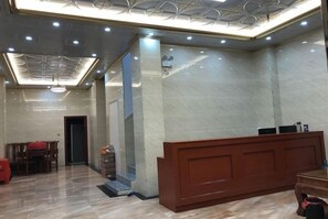 Unclassified image, 3 of 11, button - Dongxing Qianghua Business Hotel (Dongxing)